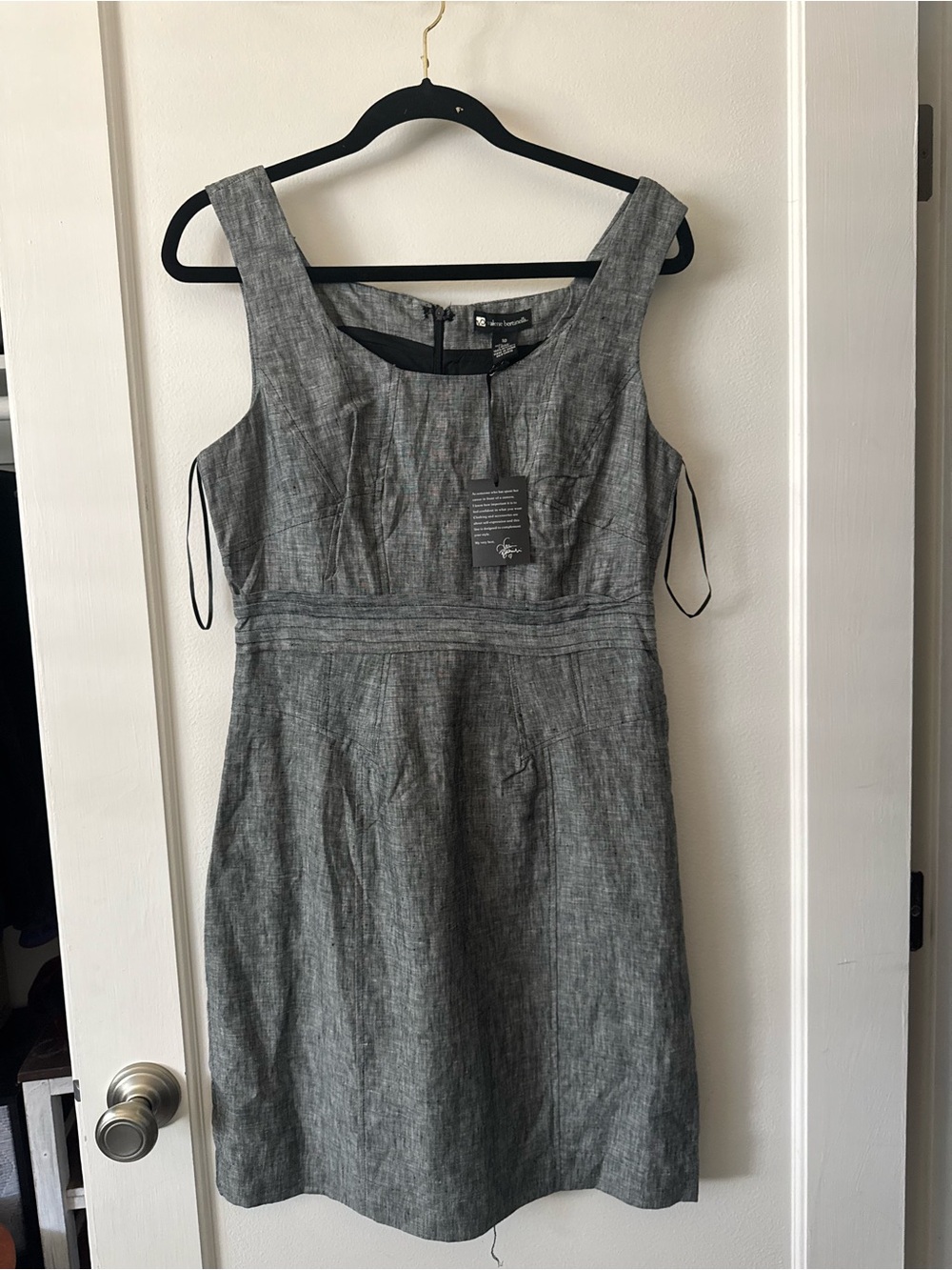 NWT Valerie Bertinelli Grey Sleeveless Sheath Dress